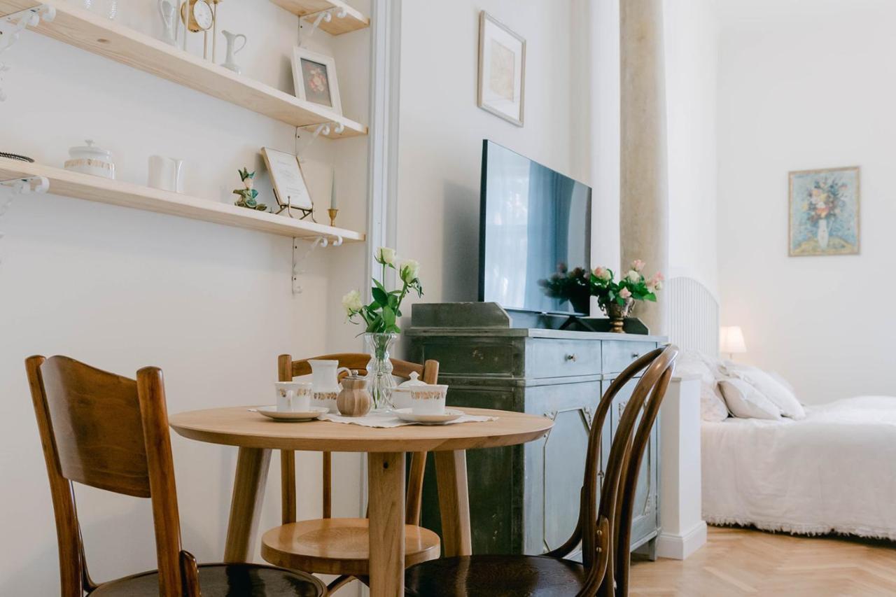 Banská Štiavnica Cyprian Apartment מראה חיצוני תמונה